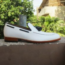 Handmade white Moccasin Shoes, Men's Slip On Tussle Formal Dress Leather Shoes