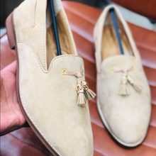New Handmade Tassel loafer in cowhide leather form men, summer shoes